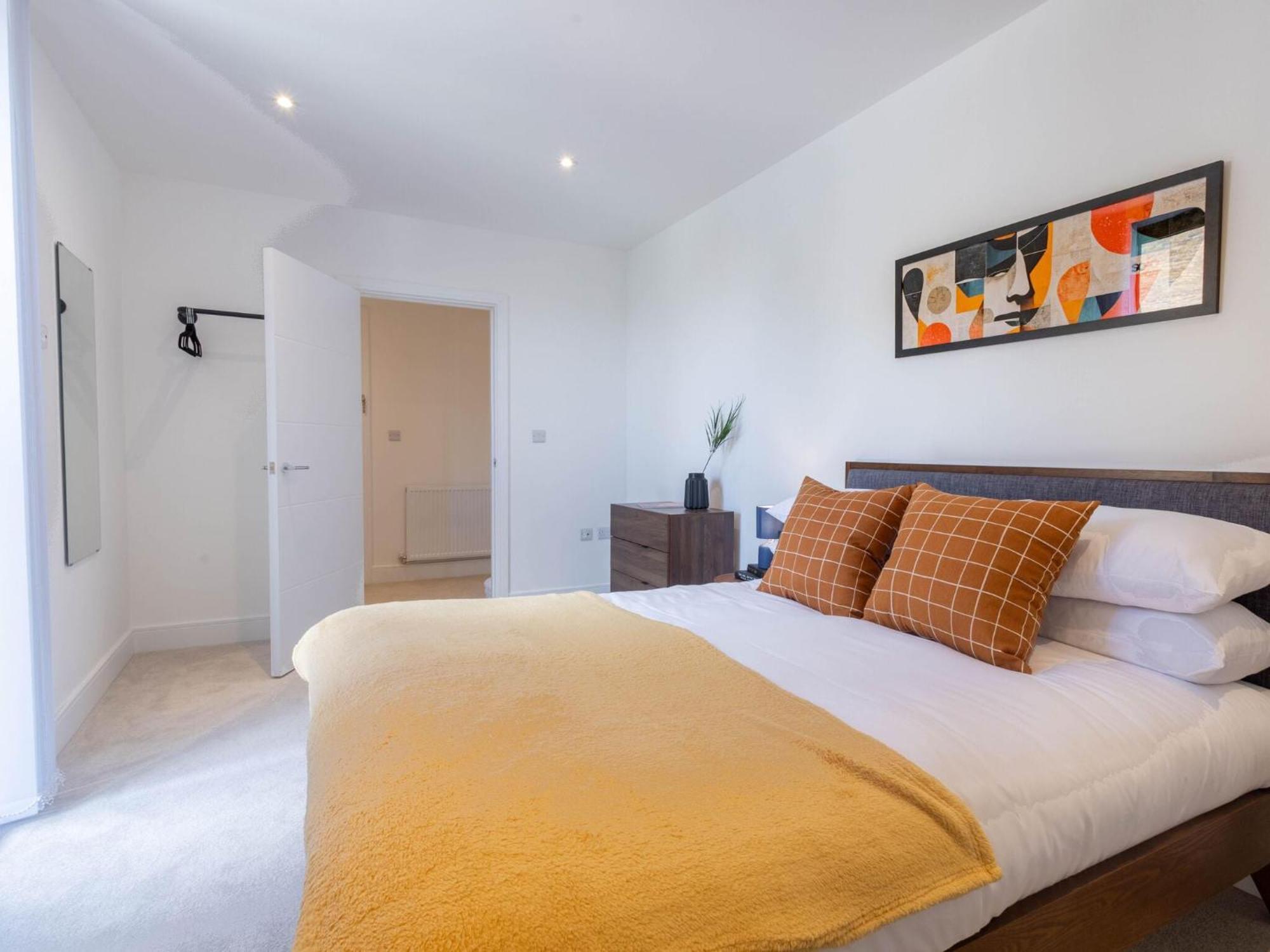 Modern Apartments With Balcony In Merton Near Wimbledon By Sojo Stay Mitcham Bagian luar foto